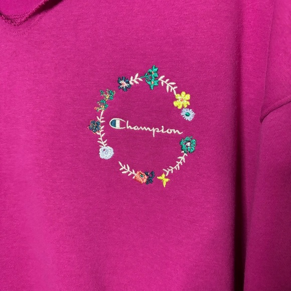 🎄🎁Champion New Cropped Hoodie Floral Script Logo Dark Pink S - Picture 2 of 14